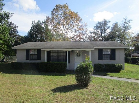 1st image of 2252 W Devon Dr