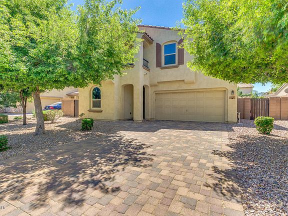 2nd image of 1129 E Sourwood Dr