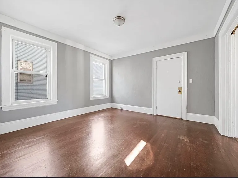 62 May St #2 — Photo 13