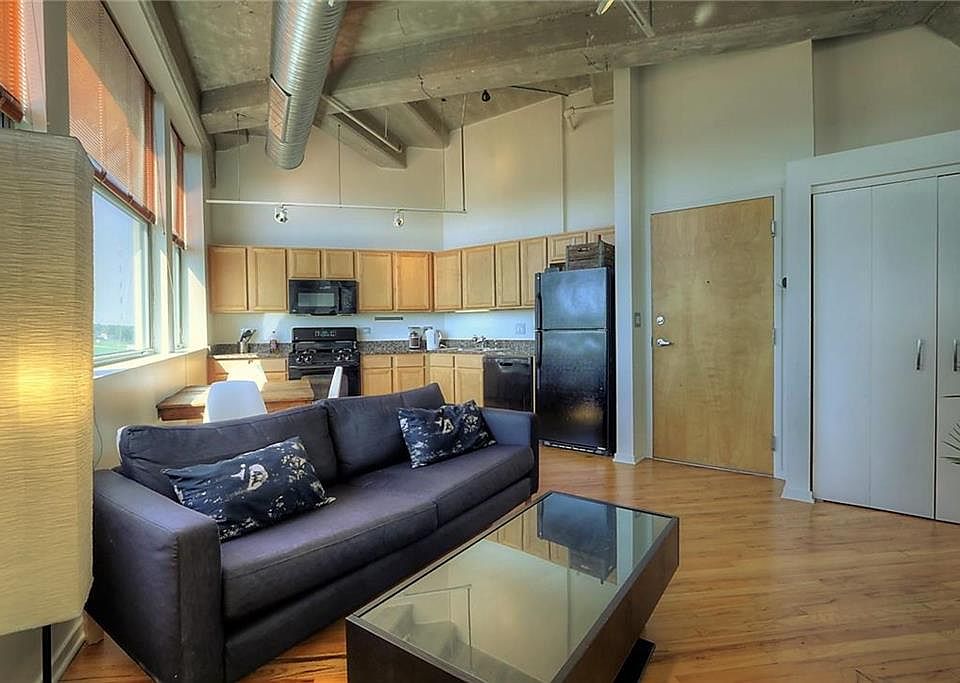 1st image of 2107 Grand Blvd APT 1108