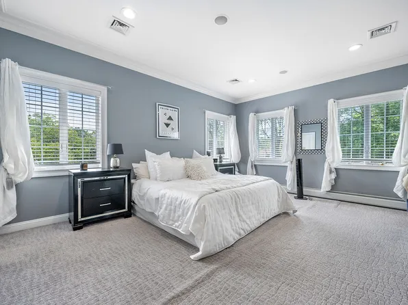 373 Ocean Terrace image 25 of 47