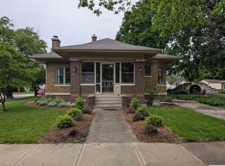 236 7th St NW, Mason City, IA 50401