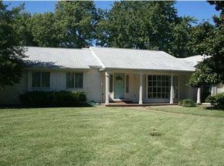 525 E Meade Dr, Evansville, IN
