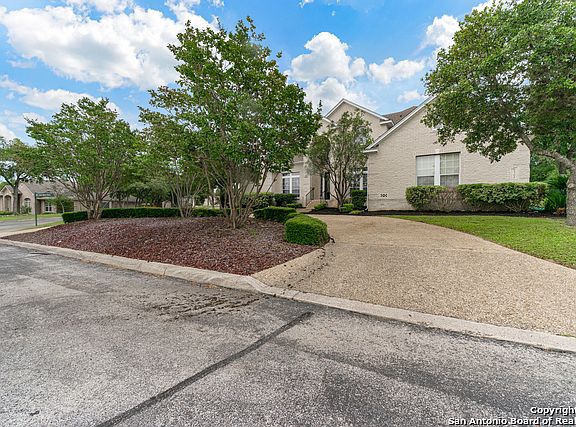 3rd image of 9502 Del Mar Cir