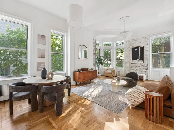 99 State St APT 2W, Brooklyn, NY 11201