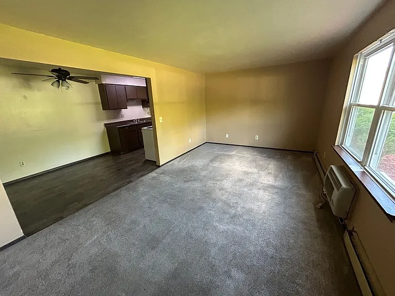 60 Bluemound Ct — Photo 3