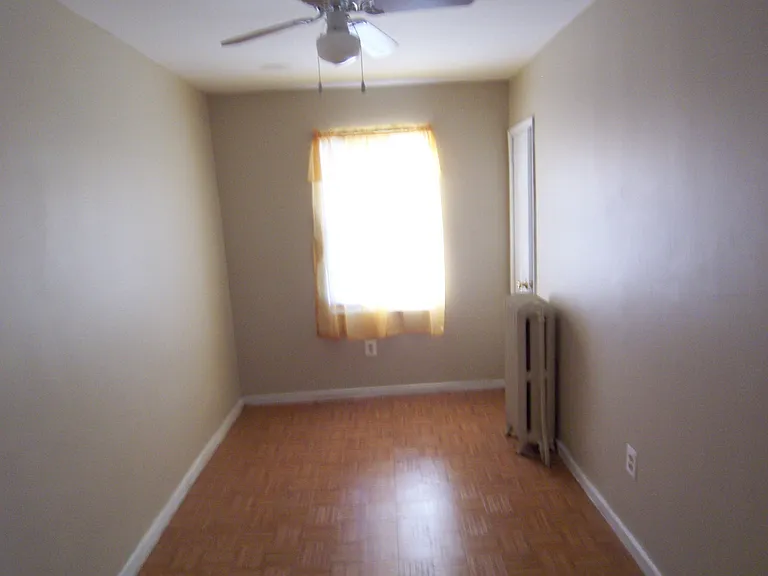 1514 S Corlies St — Photo 10