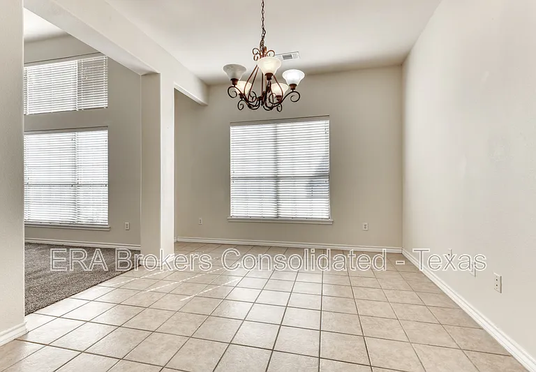 22209 Sausalito Ct — Photo 8