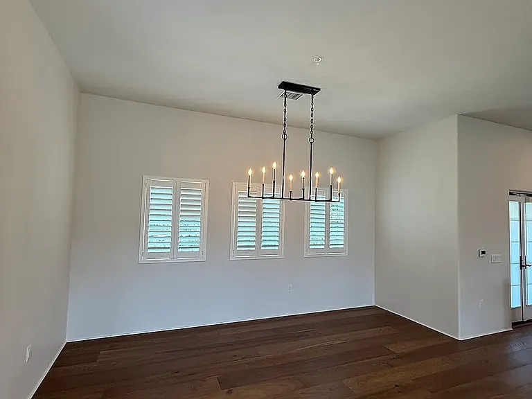 301 W Comstock Ave #4 — Photo 7