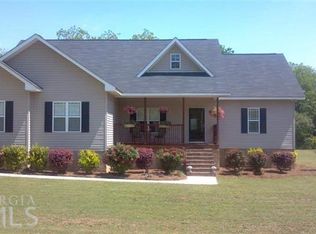 181 Racetrack Dr, Cochran, GA 31014