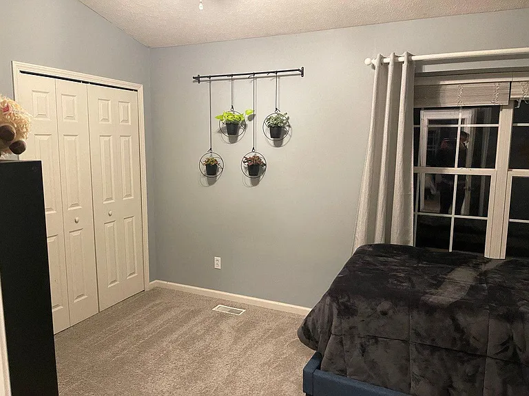 1035 Meadow Run — Photo 3