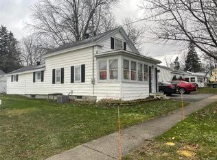 13 Hawley St, Oswego, NY 13126