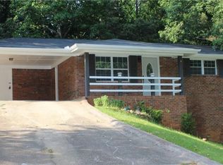 5836 N Bear Dr, Douglasville, GA 30135