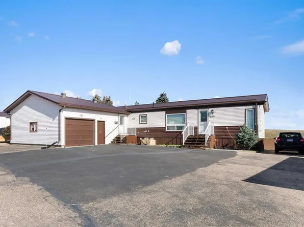 195 Fairchild St SW, Medicine Hat, AB T1A 7Z6