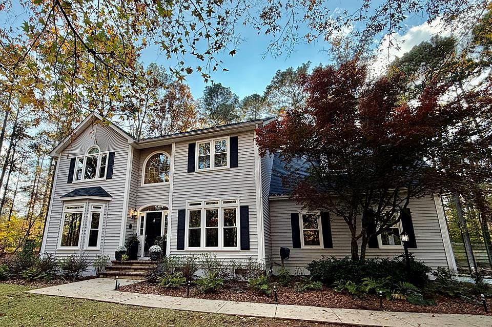 1st image of 106 Plantation Dr