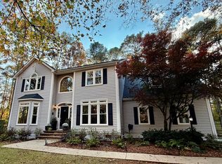 106 Plantation Dr, Greenwood, SC 29649