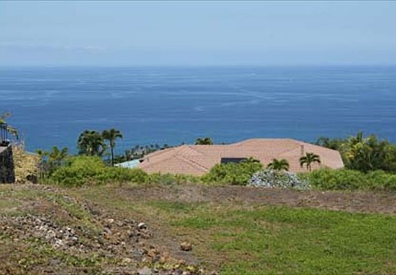 4th image of Mololani St