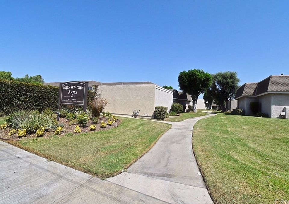 1st image of 2155 W Essex Cir