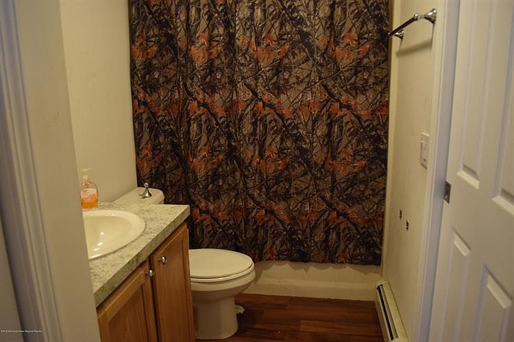 2nd image of 409 Buermann Ave