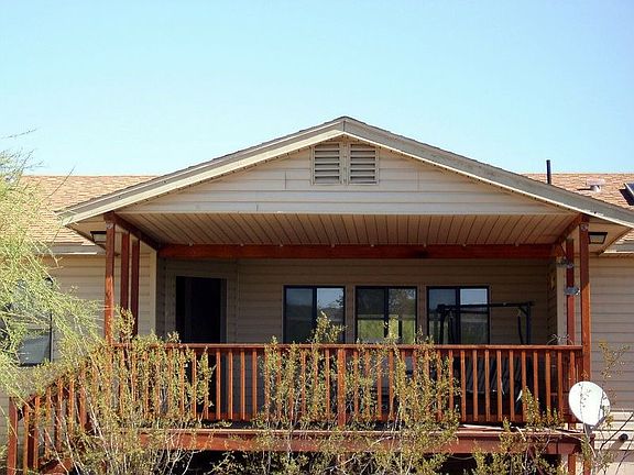 Large beautiful redwood deck