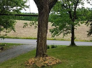 167 Green Cove Rd, Brasstown, NC 28902