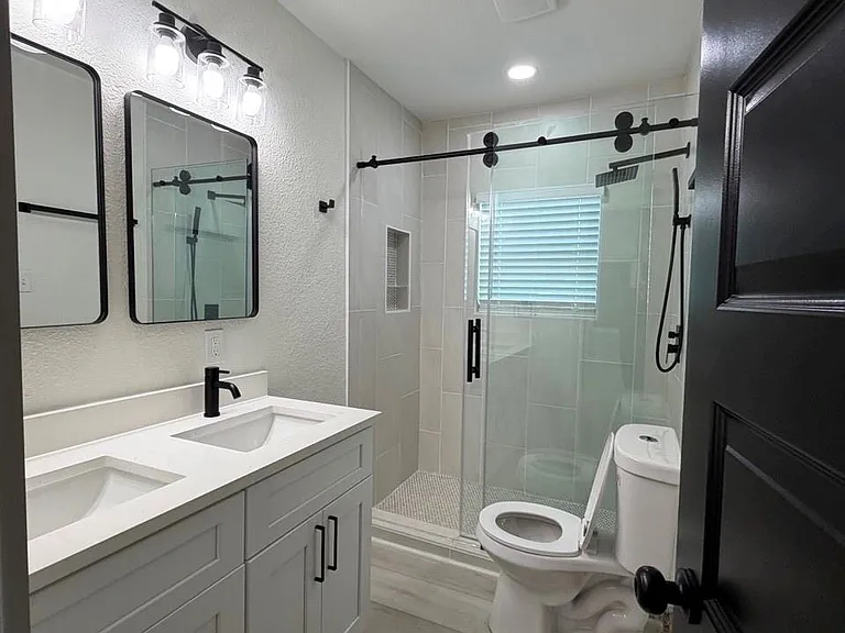 2814 Truxillo St #2 — Photo 6