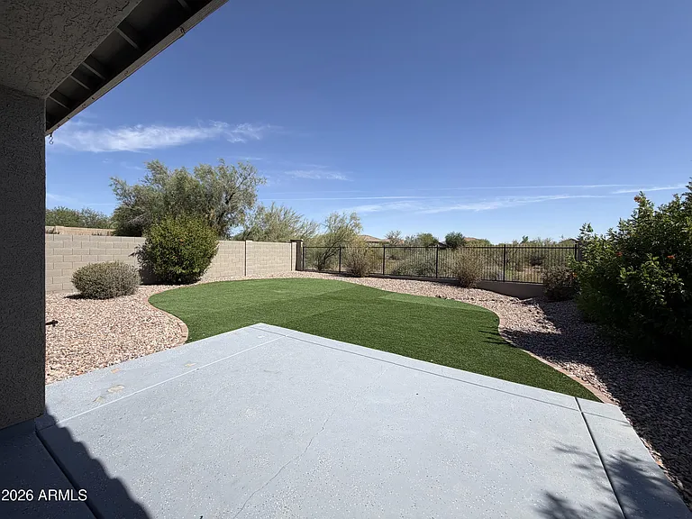 2499 W Lewis And Clark Trl — Photo 24