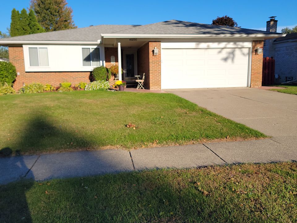 1st image of 40200 Regency Dr