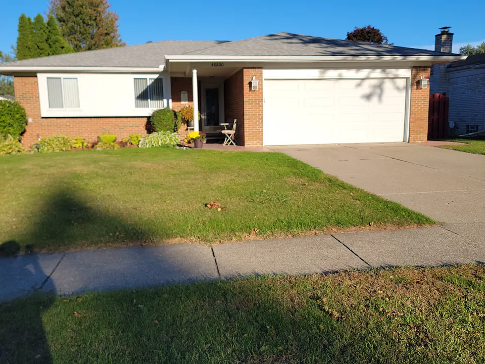 40200 Regency Dr