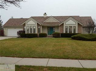 1311 Country Ln, Dewitt, MI 48820
