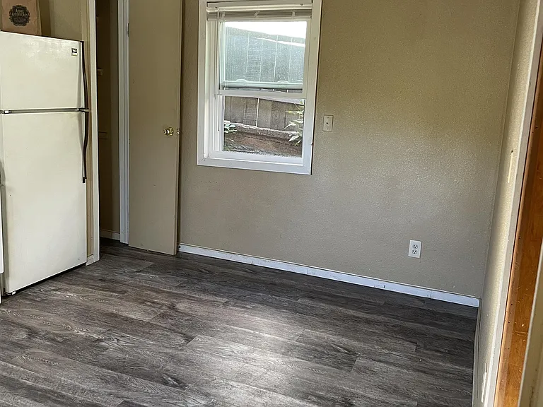 601 Manitou Ave #6 — Photo 11