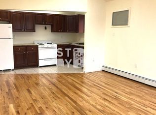 80-29 57th St #3, Ridgewood, NY 11385