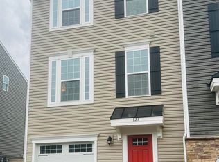 123 Magisk Ln, Morgantown, WV 26501