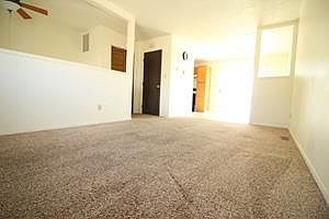 2nd image of 1662 W Jefferson St #D