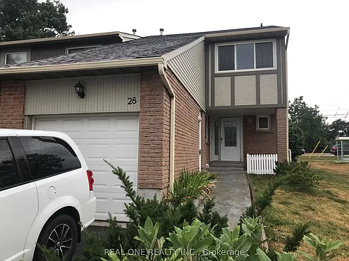 1580 Lancaster Dr #28 Photo 1