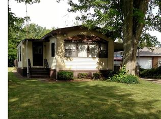 194 Coen Rd, Vermilion, OH 44089