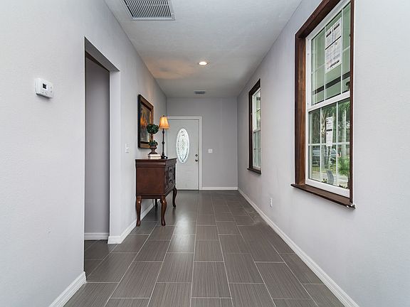 5th image of 103 W Wildwood St