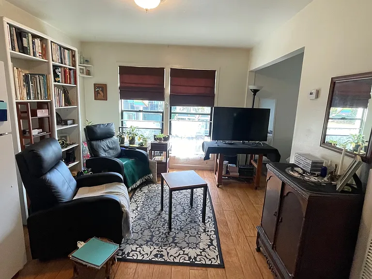 136 Marina Ave #2 — Photo 2