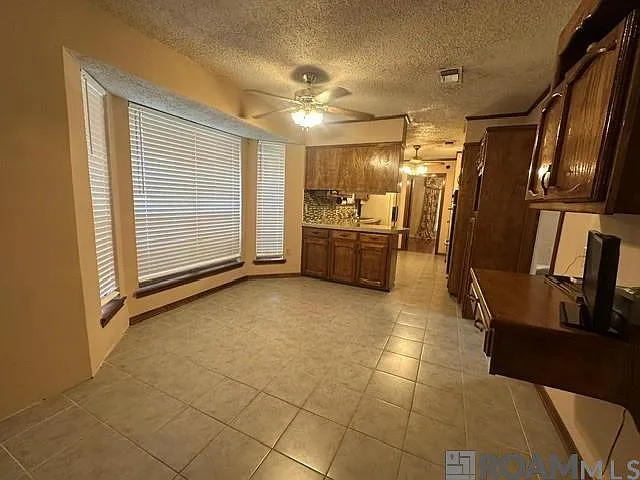 5731 Trenton Ave — Photo 5