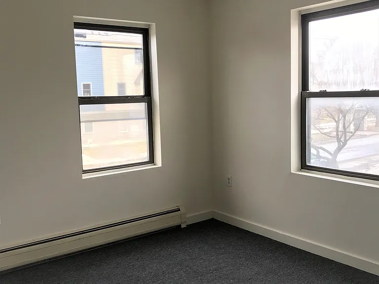 700 Riverside Ave #C — Photo 9