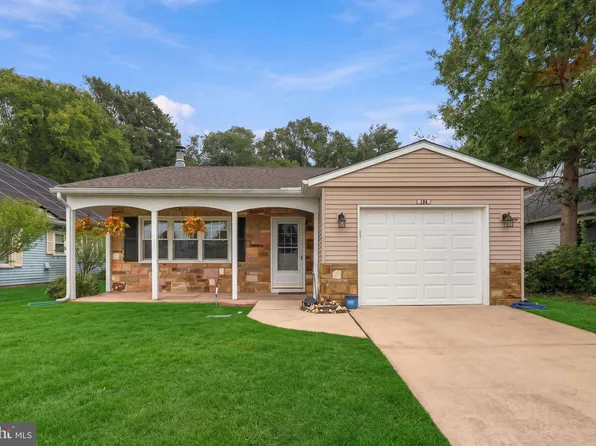 154 Dorchester Dr, Southampton, NJ 08088