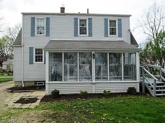 5th image of 207 Brandtson Ave