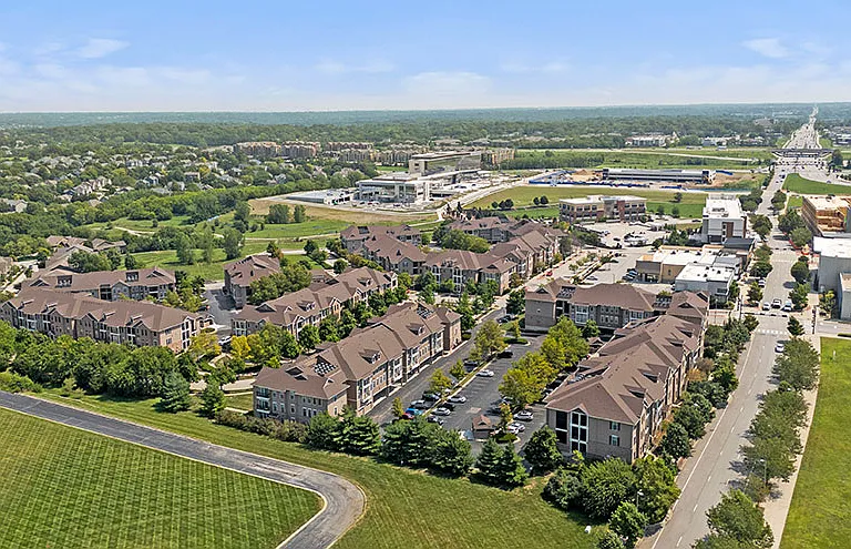 West End at City Center Apartment Homes — Photo 34