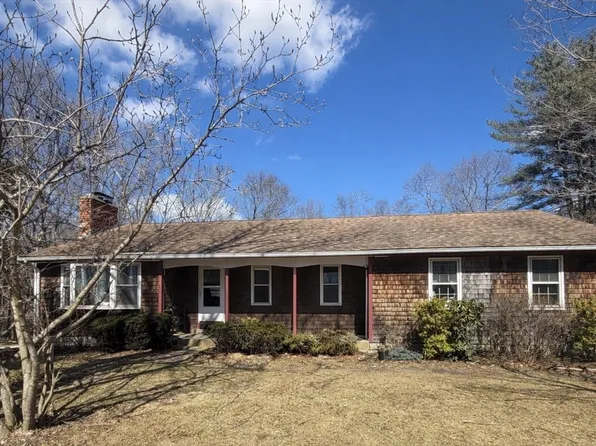 286 S Worcester St, Norton, MA 02766