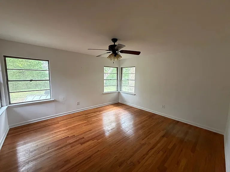 3953 State Highway 154 E — Photo 15