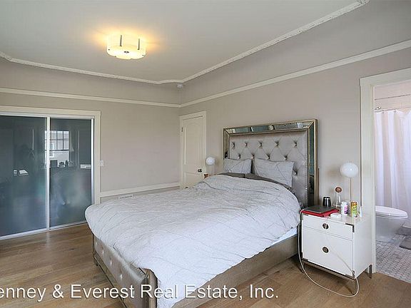 2nd image of 301 24th Ave #305