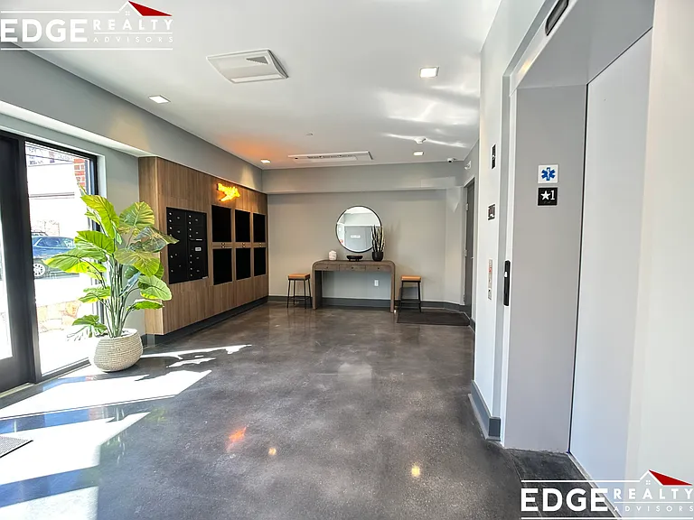 9 Newton St #101 — Photo 15