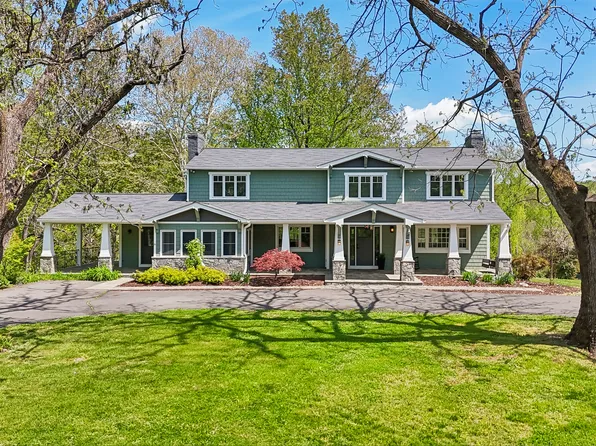 7017 Union Mill Rd, Clifton, VA 20124