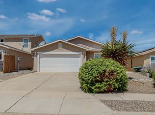 1853 Round Up Dr NE, Rio Rancho, NM 87144