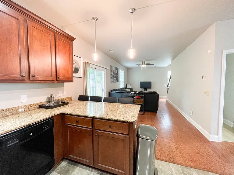 10 Manzanita Ct — Photo 3
